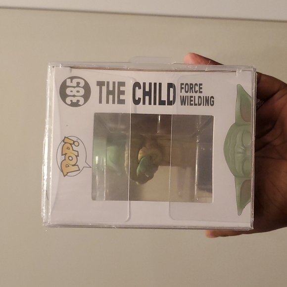 Star Wars The Child Force Wielding Funko Pop - Walmart Exclusive - Picture 2 of 4